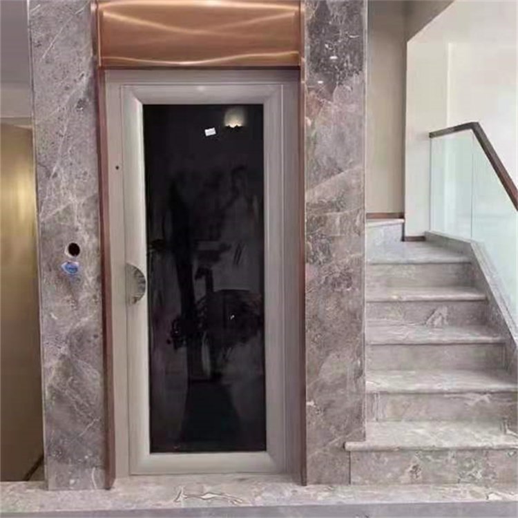 家用電梯